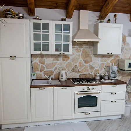 Rebecca דירה Kampor